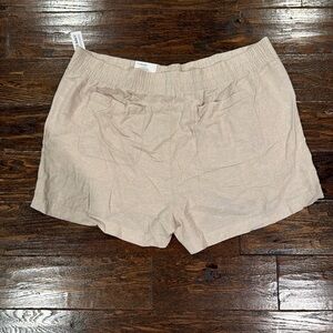 Old Navy Beige High-Waist Linen-Blend Casual Shorts